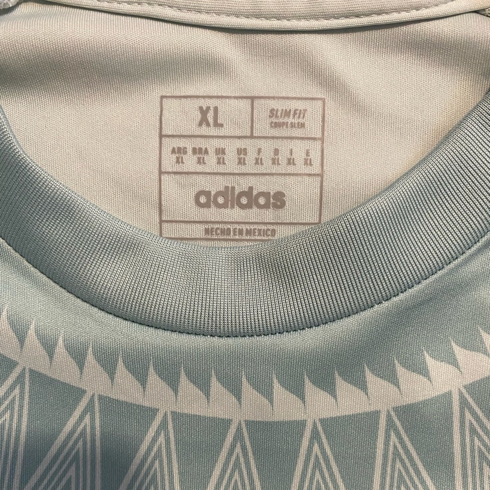 2024 Mexico Soccer Jersey - Picture 3 of 5
